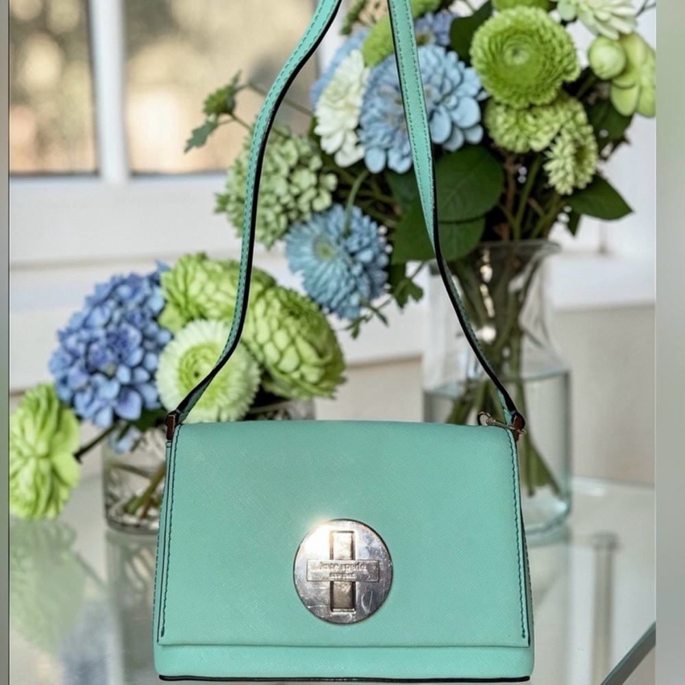 Kate Spade New York Sally Turn-Lock Shoulder Bag – Mint Green (EUC)